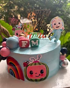 custom cake